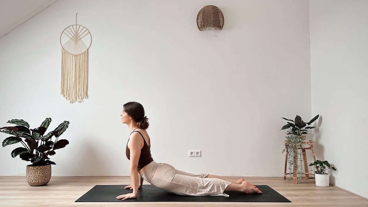 Einfache Ideen, mit denen du Yoga in deinen Alltag integrieren kannst
