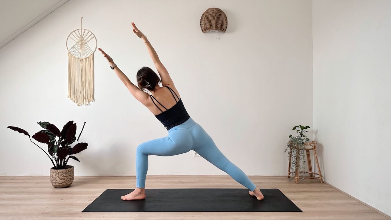 25 MIN MORGEN YOGA FLOW || Kraft, Beweglichkeit & Gleichgewicht – für einen guten Start in den Tag ☀️