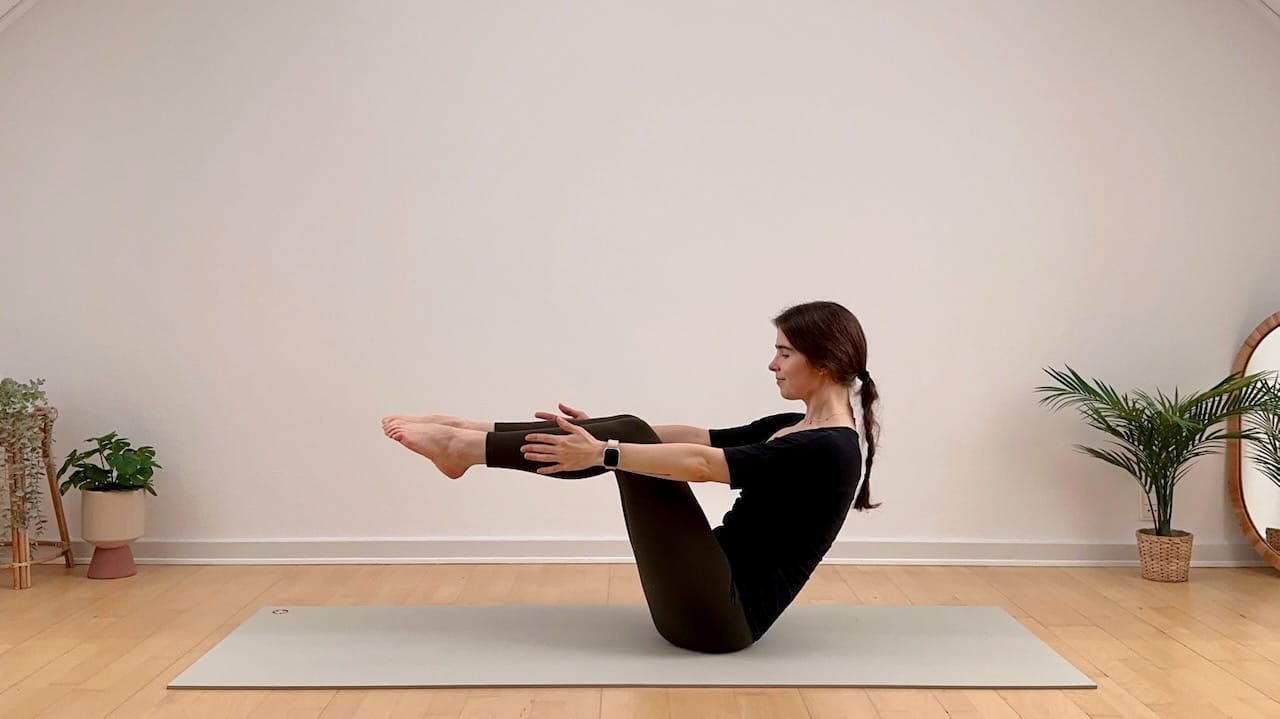 30 MIN YOGA WORKOUT || Core, Beine & Gesäß – sanft zu Händen & Handgelenken 🫶