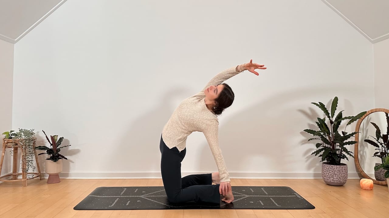 20 MIN YOGA || Flexibility Flow – Beweglichkeit verbessern! (TOGETHER – Yoga im Januar 2026)