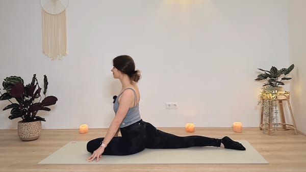30 MIN YOGA || Feel-Good Flow mit Yin-inspirierten Dehnungen ✨ Yoga für Energie & Entspannung